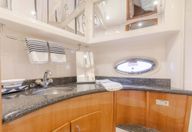 46′ 2005 Carver Motor Yacht