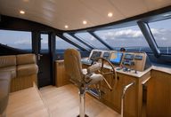 70′ 2008 Queenship Pilothouse ‘Pacific Ceremony’