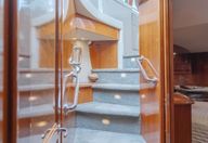 56′ 2004 Carver Voyager
