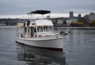 36′ 1990 Grand Banks