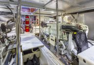 564 Cockpit Motor Yacht