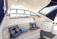 44′ 2010 Regal 4460 Commodore