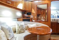 44′ 2010 Regal 4460 Commodore