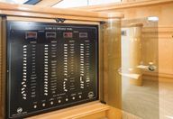 90′ 2001 Sovereign Pilothouse ‘One Shot’