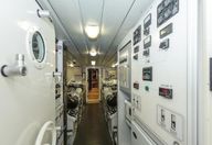 90′ 2001 Sovereign Pilothouse ‘One Shot’