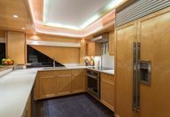 90′ 2001 Sovereign Pilothouse ‘One Shot’