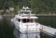 90′ 2001 Sovereign Pilothouse ‘One Shot’