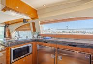 51′ 2015 Sea Ray 510 Fly