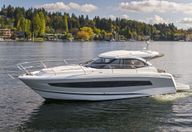 38′ 2018 Jeanneau Leader