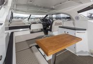 38′ 2018 Jeanneau Leader