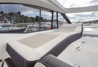 38′ 2018 Jeanneau Leader