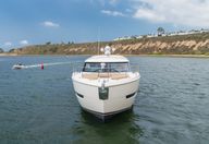 43′ 2018 Carver