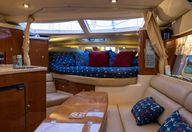 34′ 2007 Regal