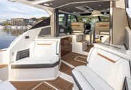 2022 Tiara Yachts 43LE
