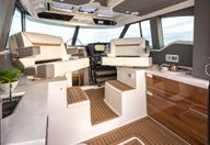 2022 Tiara Yachts 43LE