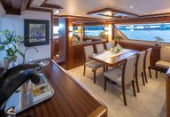 85′ 2012 Ocean Alexander