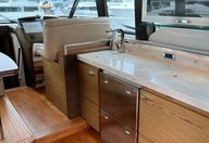 44′ 2015 Tiara