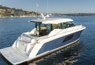 2023 Tiara Yachts 49 Coupe