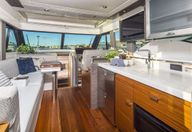 39′ 2020 Tiara