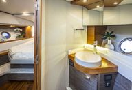 39′ 2020 Tiara
