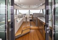44′ 2019 Tiara
