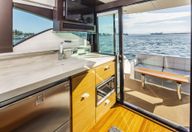 39′ 2016 Tiara