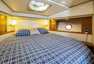 39′ 2016 Tiara