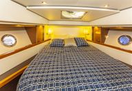 39′ 2016 Tiara