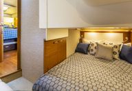 39′ 2016 Tiara