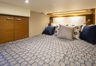39′ 2016 Tiara