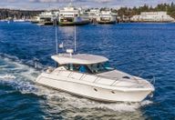 39′ 2016 Tiara