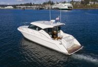 39′ 2016 Tiara