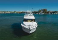 57′ 2002 Carver
