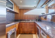 90′ 2015 Ocean Alexander