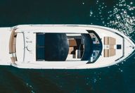 52′ 2020 Carver