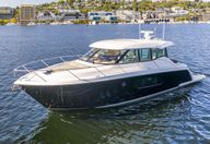 49′ 2020 Tiara