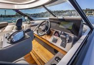 49′ 2020 Tiara