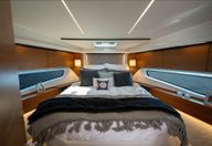 49′ 2022 Tiara