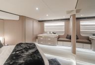 55′ 2022 Azimut