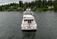 58′ 2001 West Bay