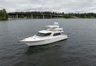 58′ 2001 West Bay