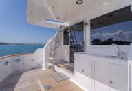 55′ 2005 Ocean Alexander