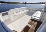 52′ 2005 Tiara
