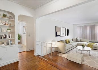 601 Pelham Parkway Unit: 305