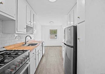 3130 Irwin Avenue Unit: 9C