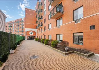 123 Mamaroneck Avenue Unit: 221