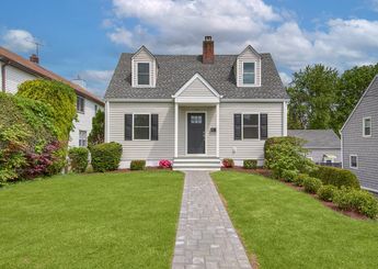 15 Locust Street
