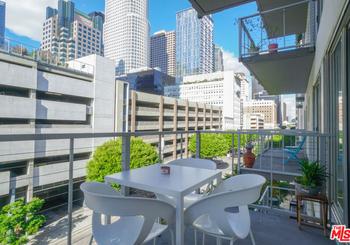 645 W 9th Street Unit: 407