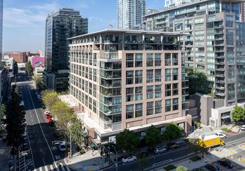 1111 S Grand Avenue Unit: 706