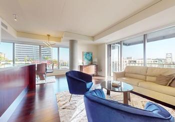 1155 S Grand Avenue Unit: 801